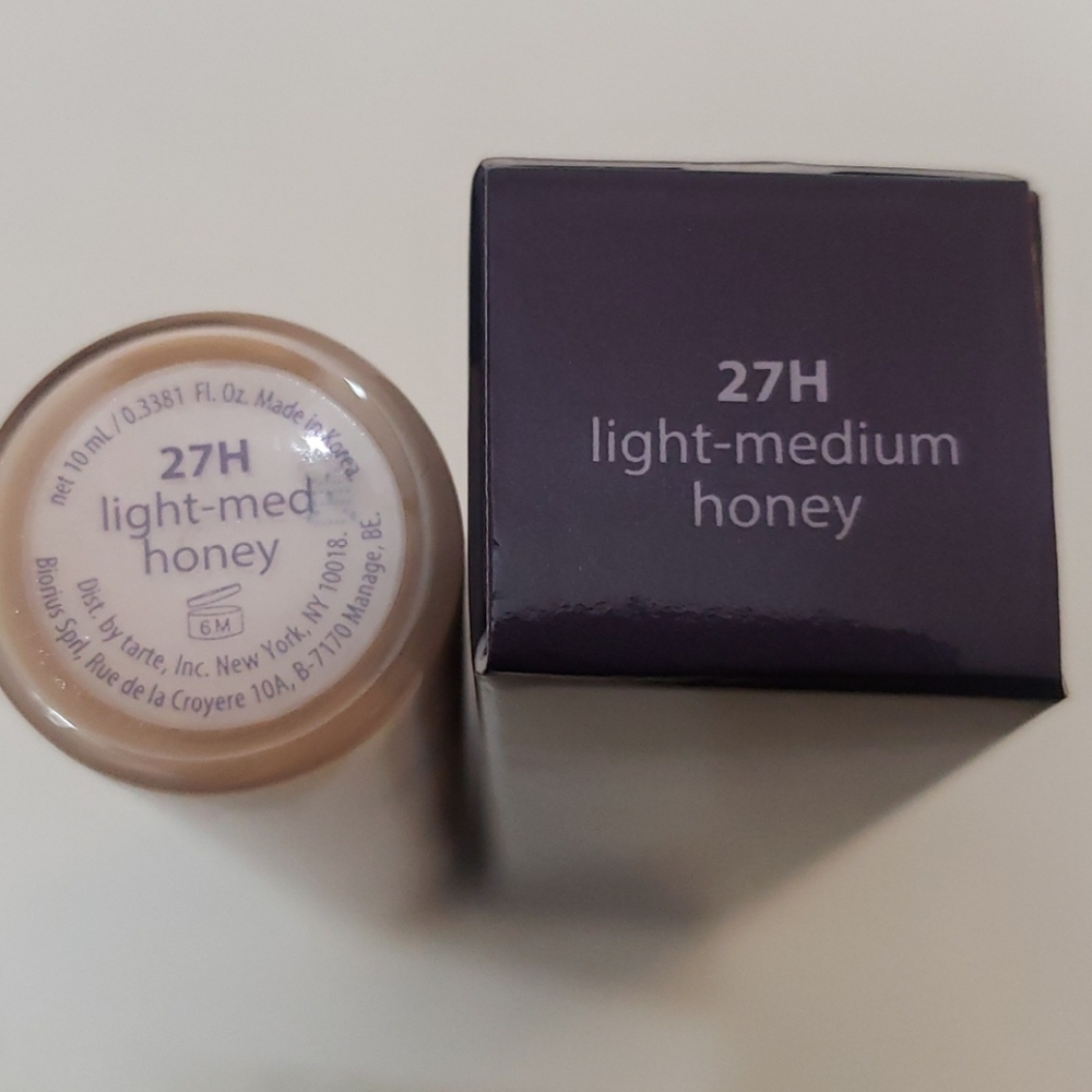 Concealer - Picture 3 of 3